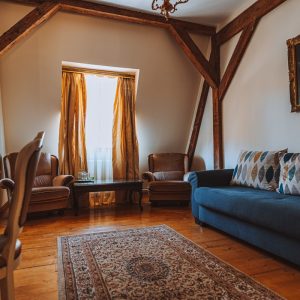 Casa Antiqua Ap7 Cazare brasov Dublu Matrimonial (3)