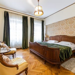 Casa Antiqua - Cazare Brasov - Camera 1 (5)