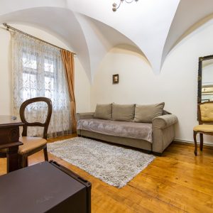 Casa Antiqua - Cazare Brasov - Camera 1 (8)