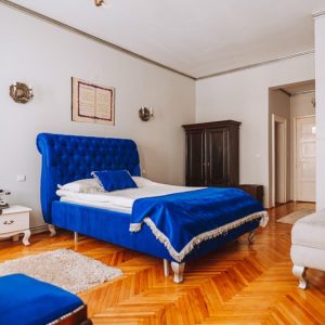 Casa antiqua Camera 2 _ Cazare Brasov (2)