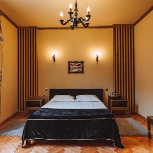 Cazare Brasov casa antiqua centru brasov (1)